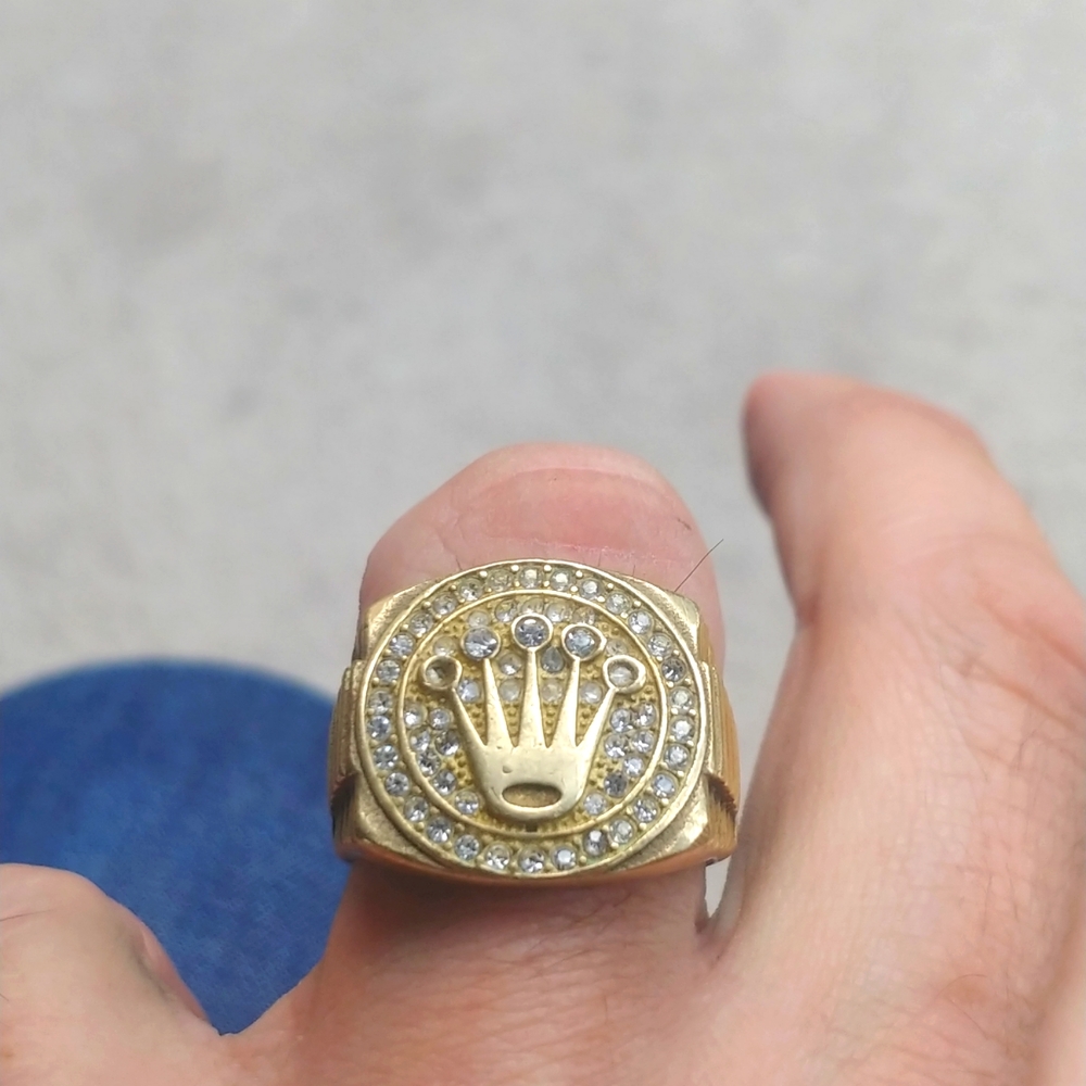 Men's ring